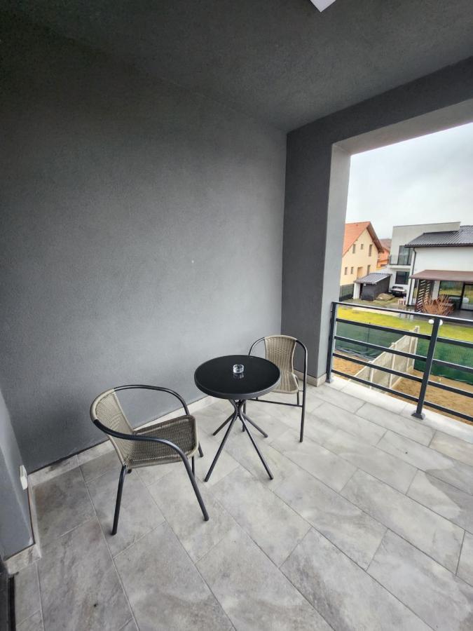 Armina'S Residence Dumbravita  ภายนอก รูปภาพ