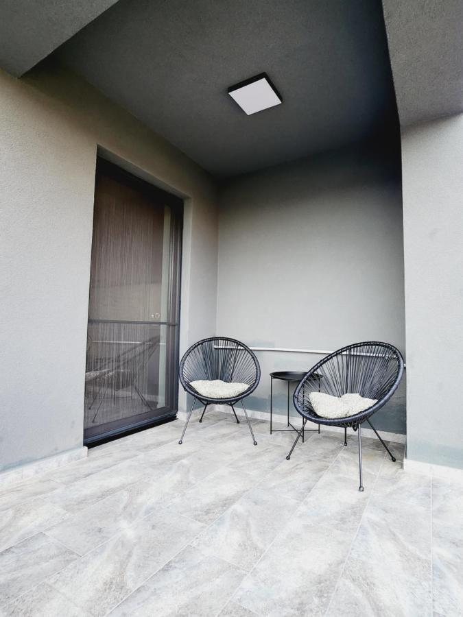 Armina'S Residence Dumbravita  ภายนอก รูปภาพ